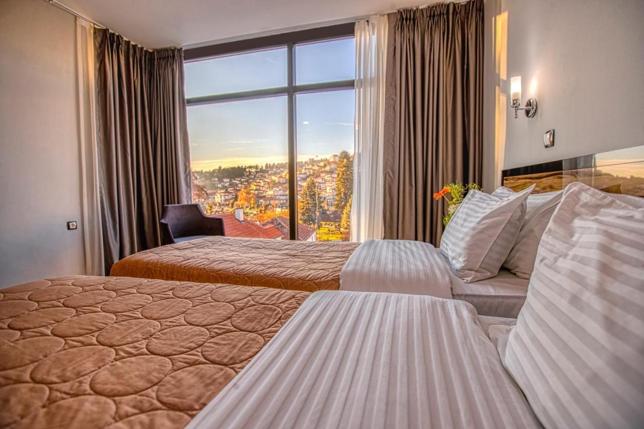 Hotel Nova Riviera Охрид Екстериор снимка
