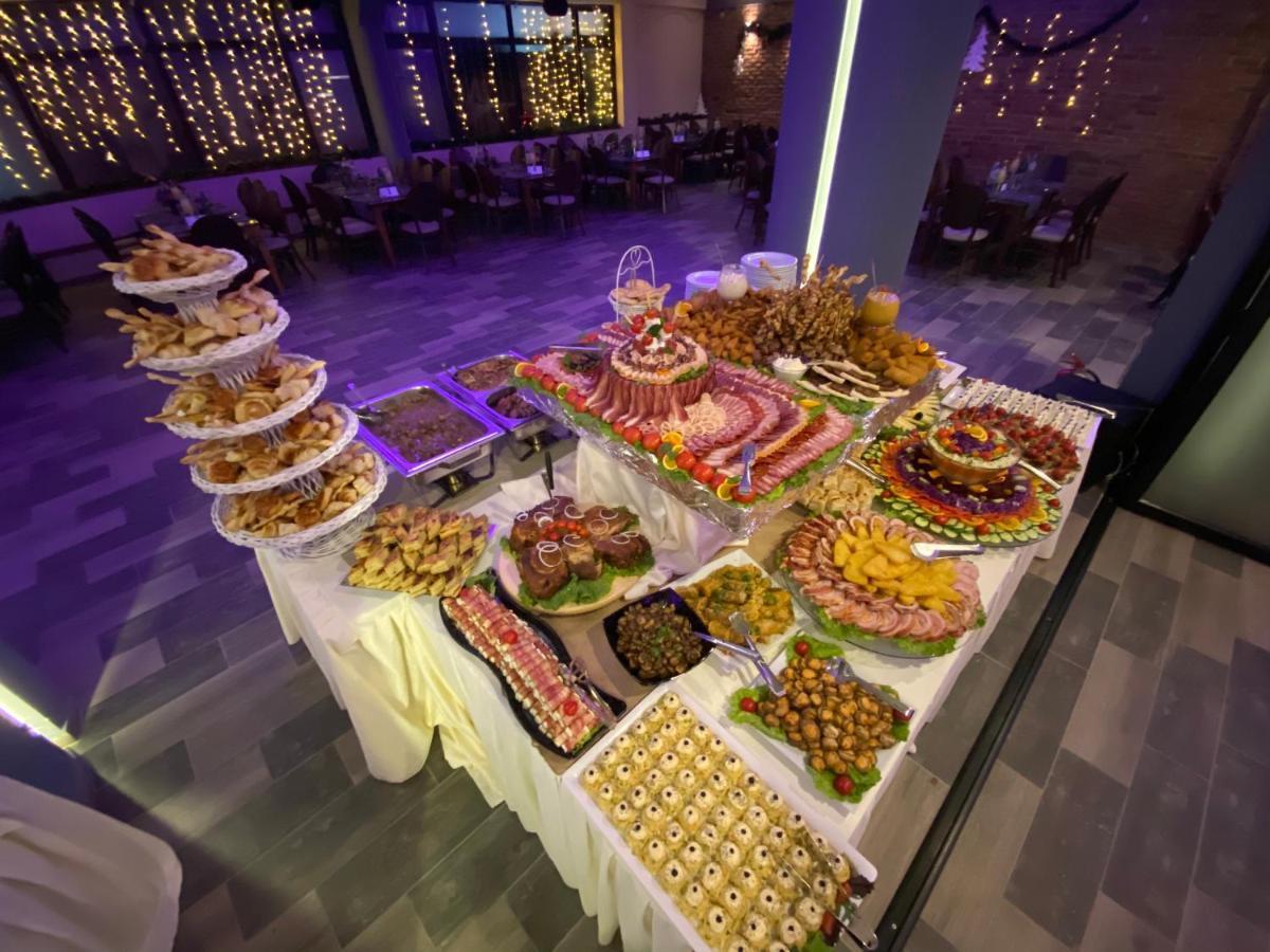 Hotel Nova Riviera Охрид Екстериор снимка